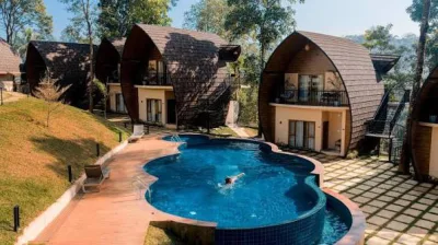 Misty Hills Pool Villa in Vythiri